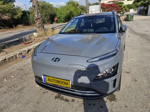 Hyundai Kona EV, 2022, фото