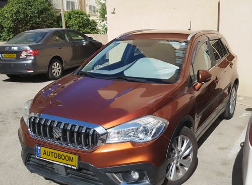 Suzuki Crossover, 2017, фото