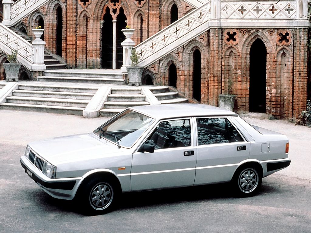 Lancia Prisma 1982. Carrosserie, extérieur. Berline, 1 génération