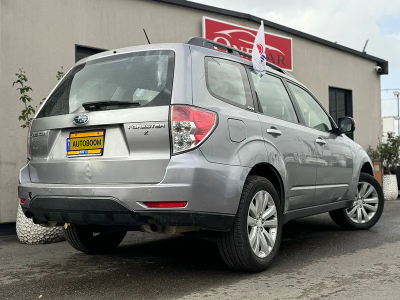 Subaru Forester 2nd hand, 2011