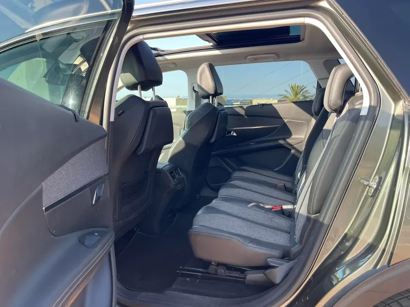 Peugeot 5008 2nd hand, 2018, private hand