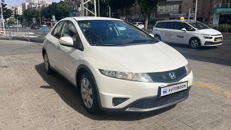 Honda Civic 2ème main, 2011, main privée