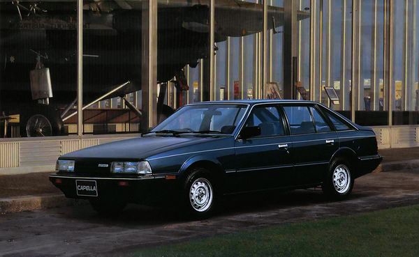Mazda Capella 1983. Bodywork, Exterior. Hatchback 5-door, 3 generation