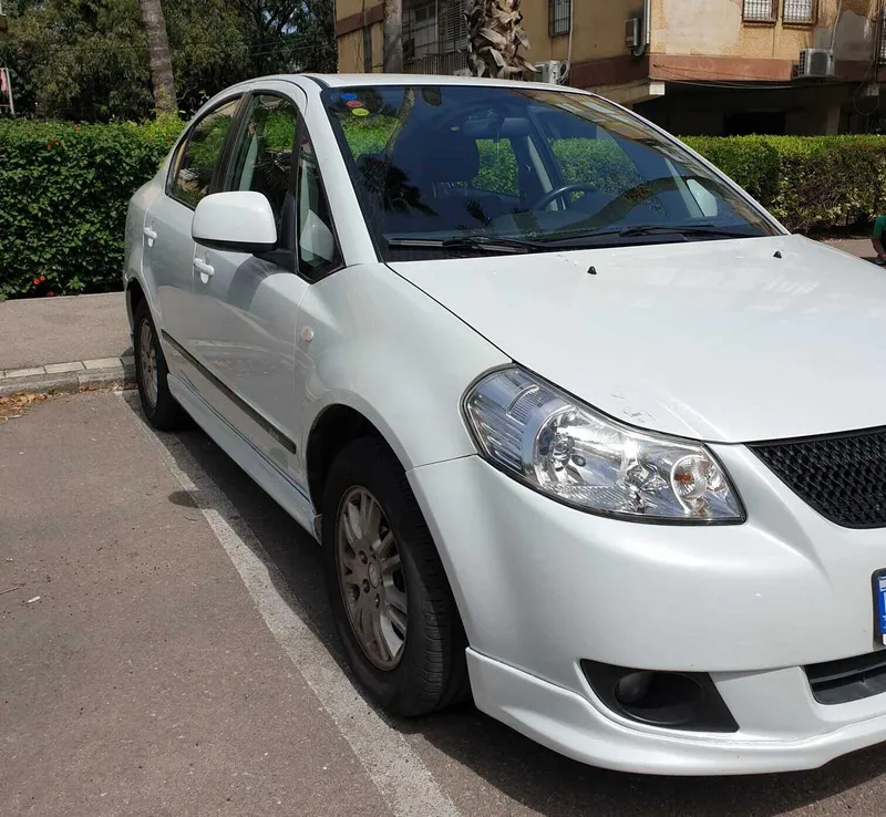 Suzuki SX4 с пробегом, 2011, частная рука
