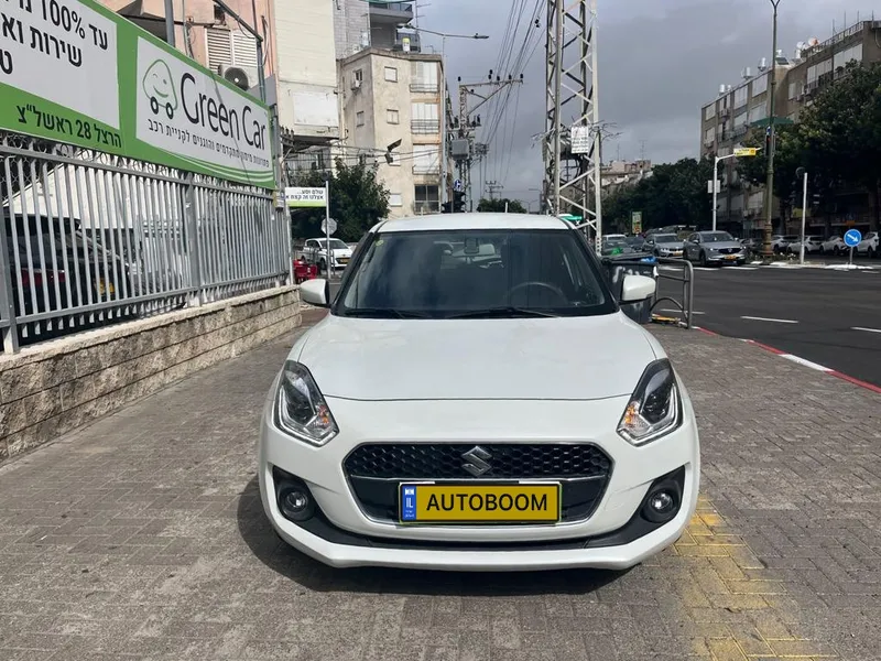 Suzuki Swift 2nd hand, 2023, private hand