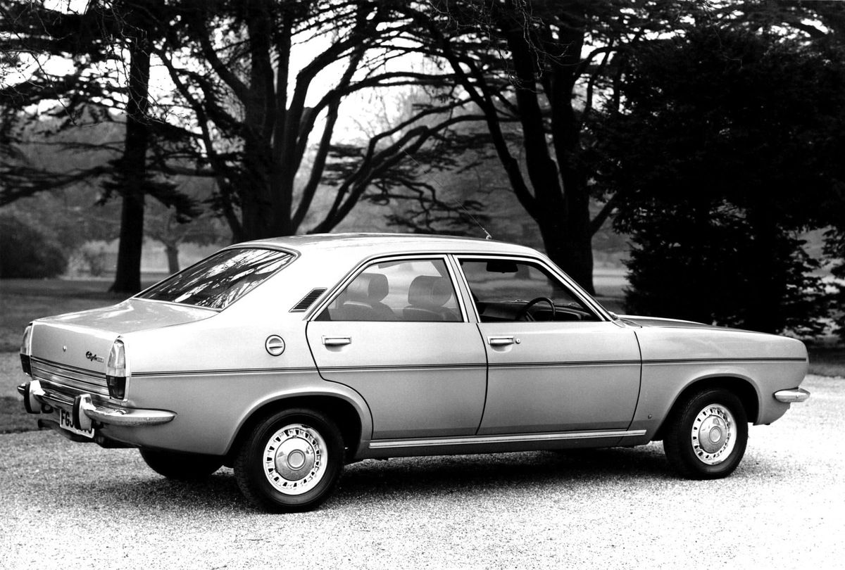 Chrysler 180 1970. Carrosserie, extérieur. Berline, 1 génération