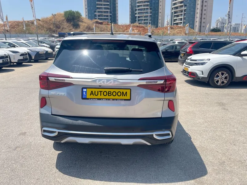 Kia Seltos 2nd hand, 2022, private