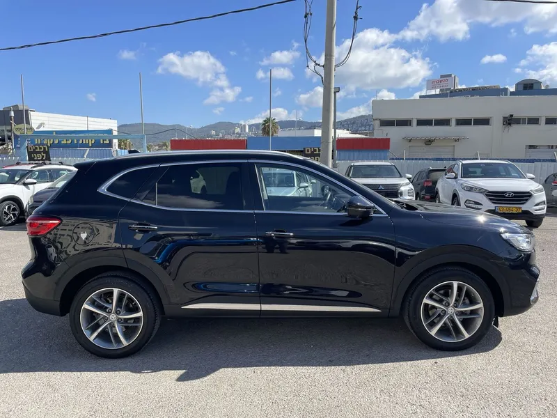 MG EHS 2ème main, 2022, main privée