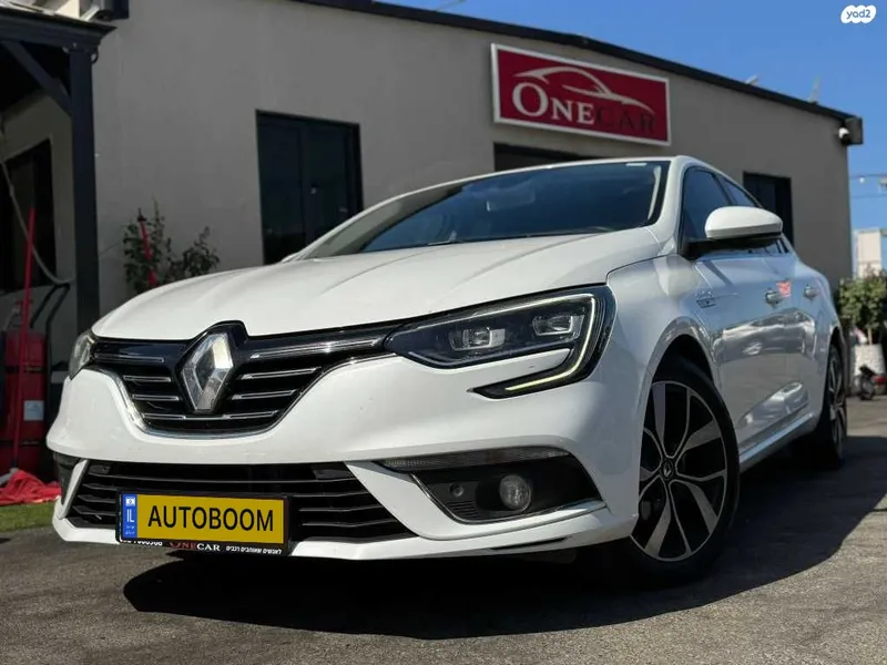 Renault Megane 2nd hand, 2021, private hand