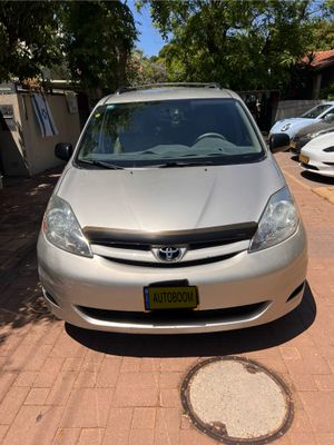 Toyota Sienna 2nd hand, 2008