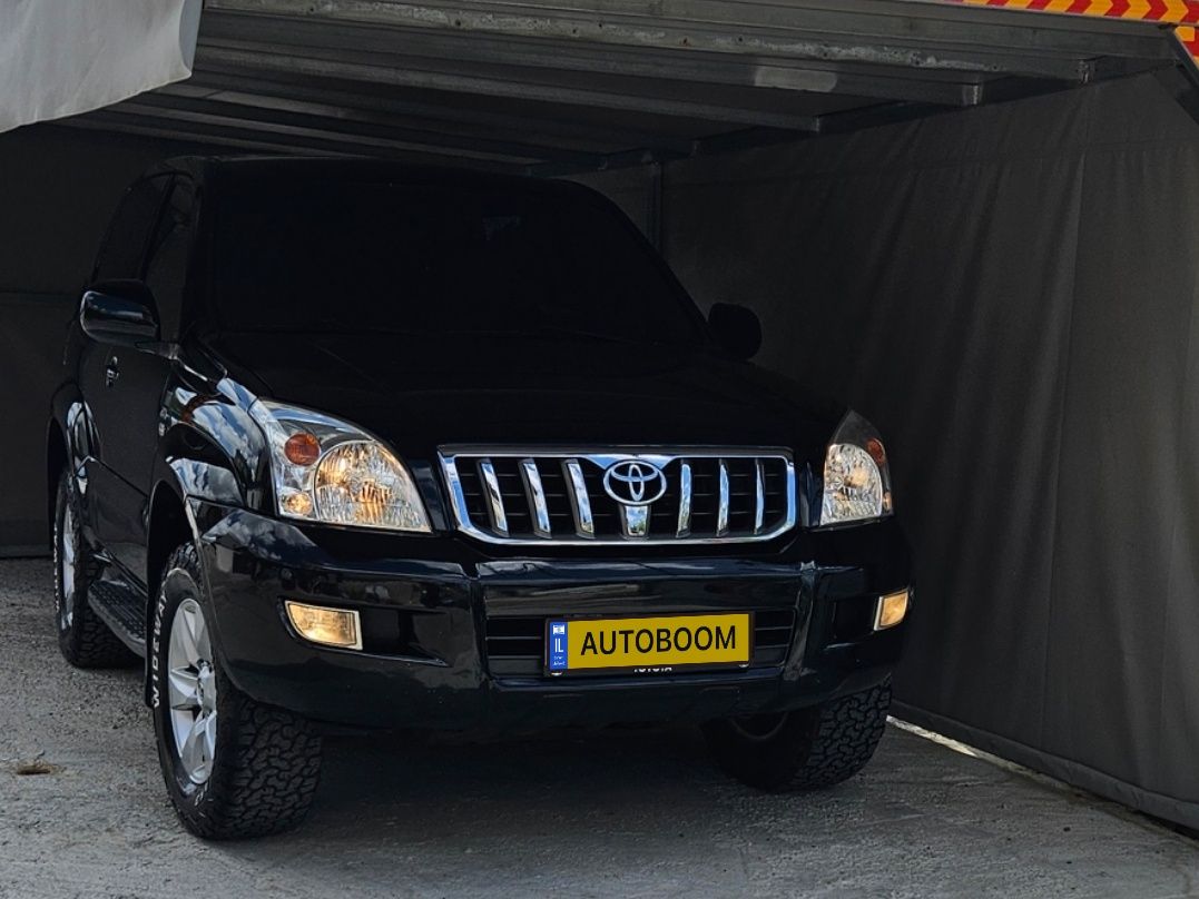 Toyota Land Cruiser 2nd hand, 2006, private hand