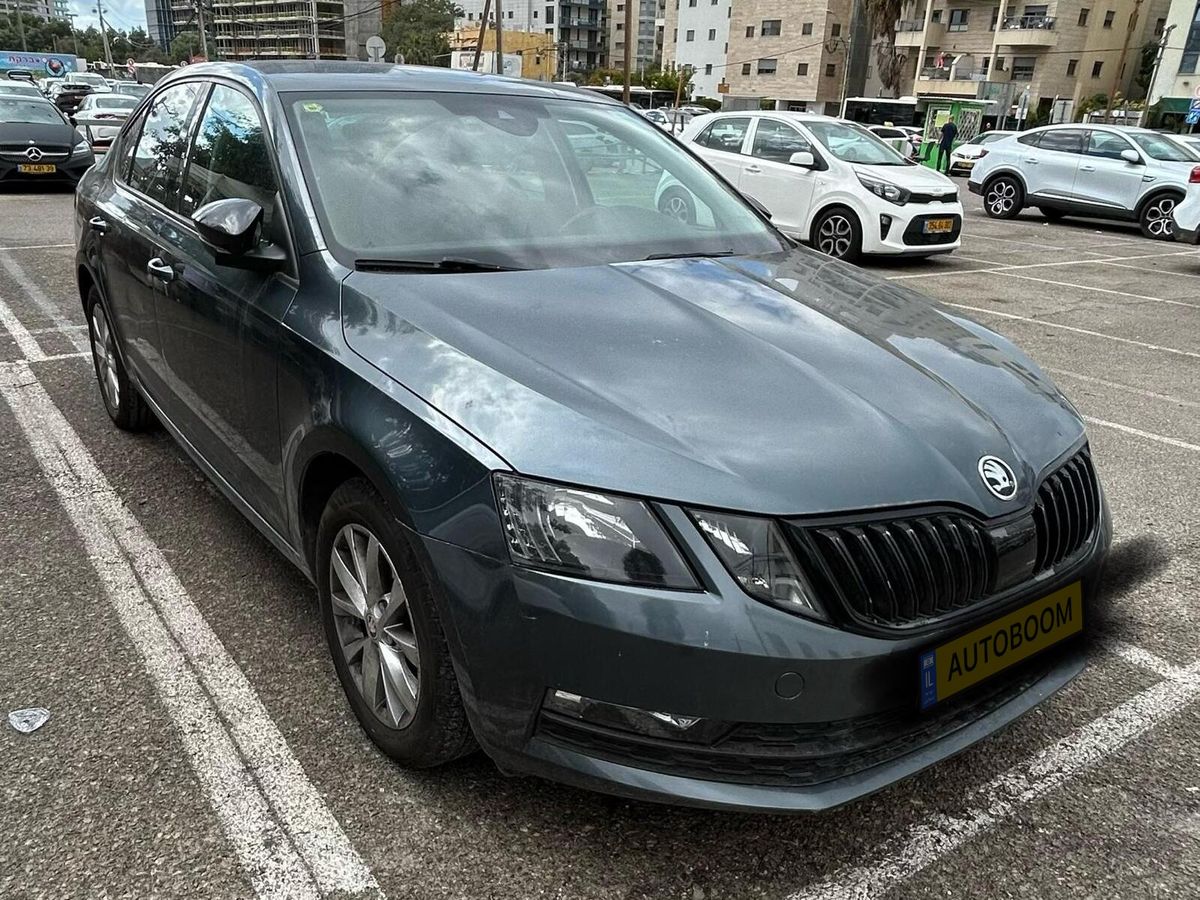 Škoda Octavia 2ème main, 2020, main privée