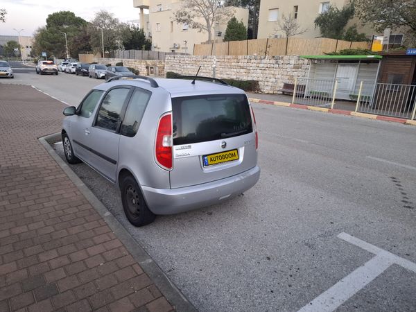סקודה רומסטר יד 2 רכב, 2013, פרטי