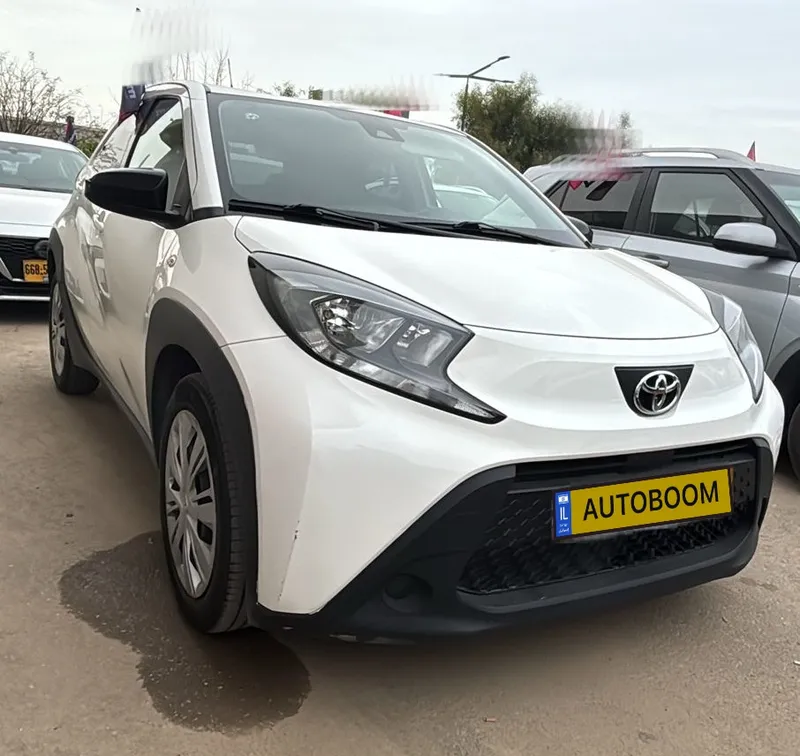 Toyota Aygo 2nd hand, 2022