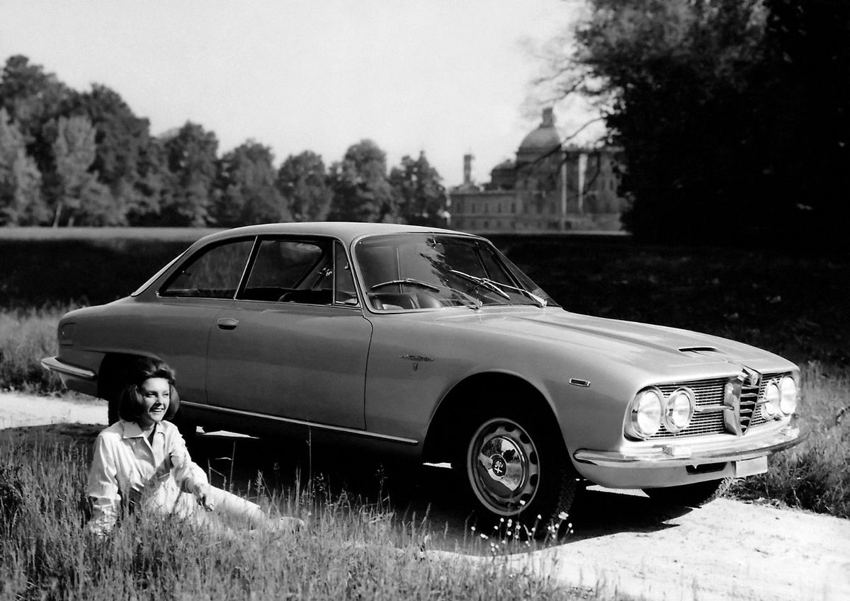 Alfa Romeo 2600 1961. Carrosserie, extérieur. Coupé, 1 génération