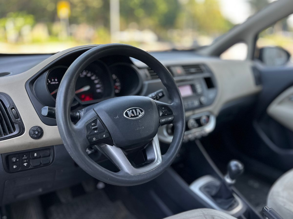 Kia Rio с пробегом, 2013, частная рука