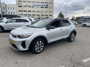 Kia Stonic, 2023, фото