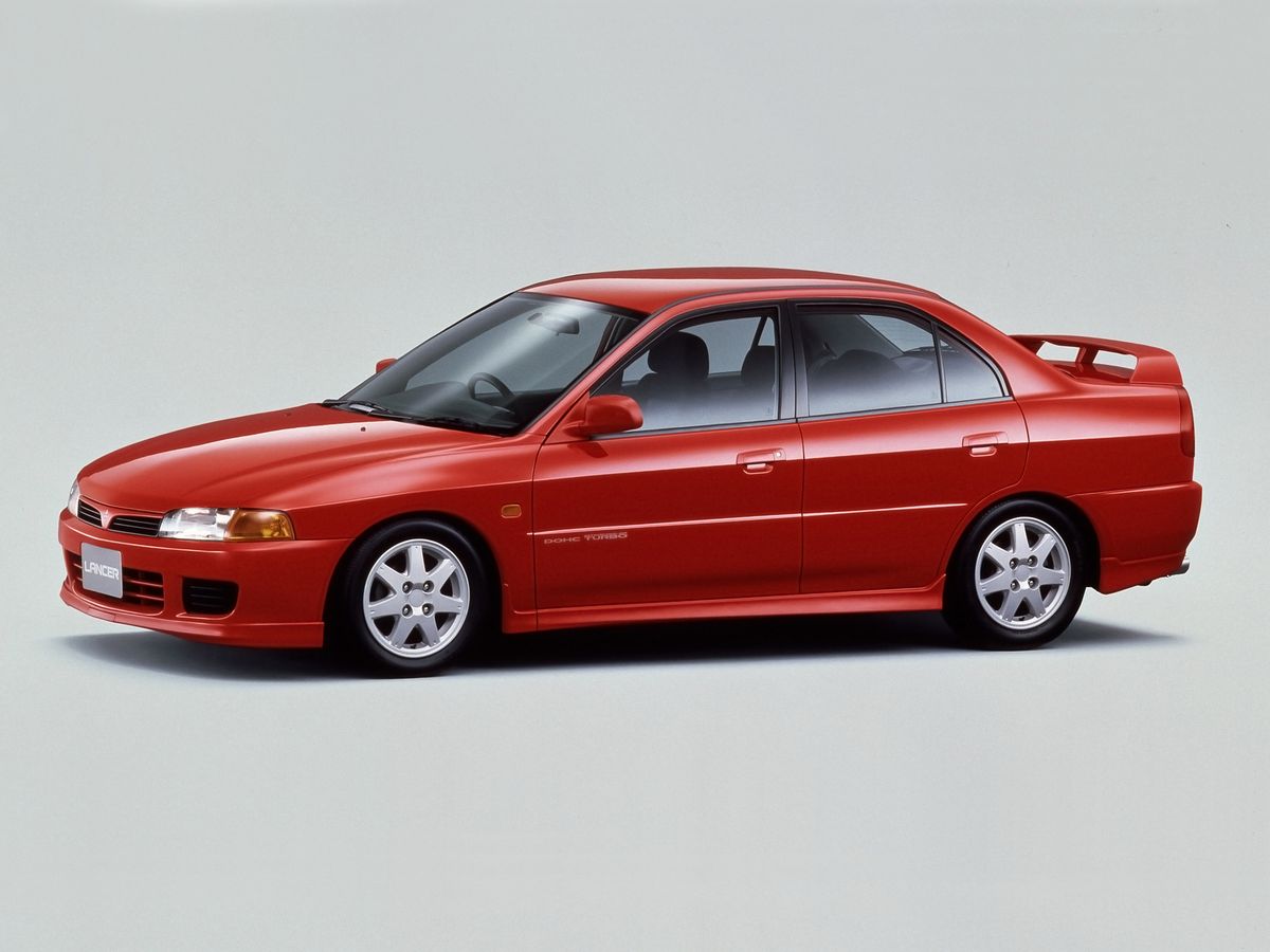 Mitsubishi Lancer 1995. Carrosserie, extérieur. Berline, 8 génération