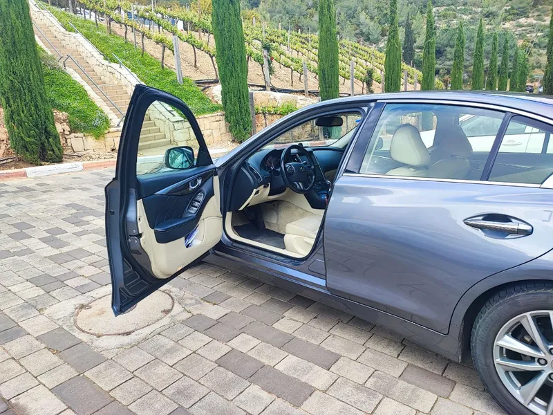 Infiniti Q50 2ème main, 2017, main privée