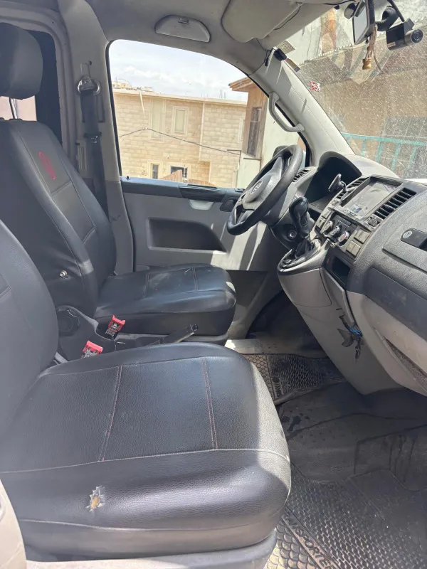 Volkswagen Transporter 2nd hand, 2012, private hand