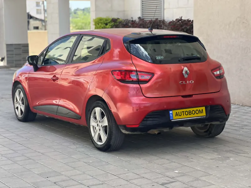 Renault Clio 2ème main, 2015