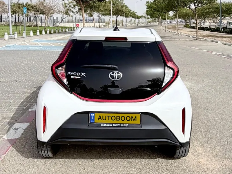 Toyota Aygo 2nd hand, 2022