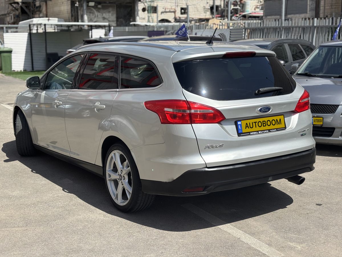 Ford Focus с пробегом, 2016