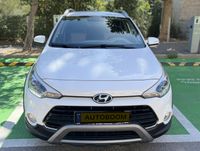 Hyundai i20 Cross 2nd hand, 2017, private