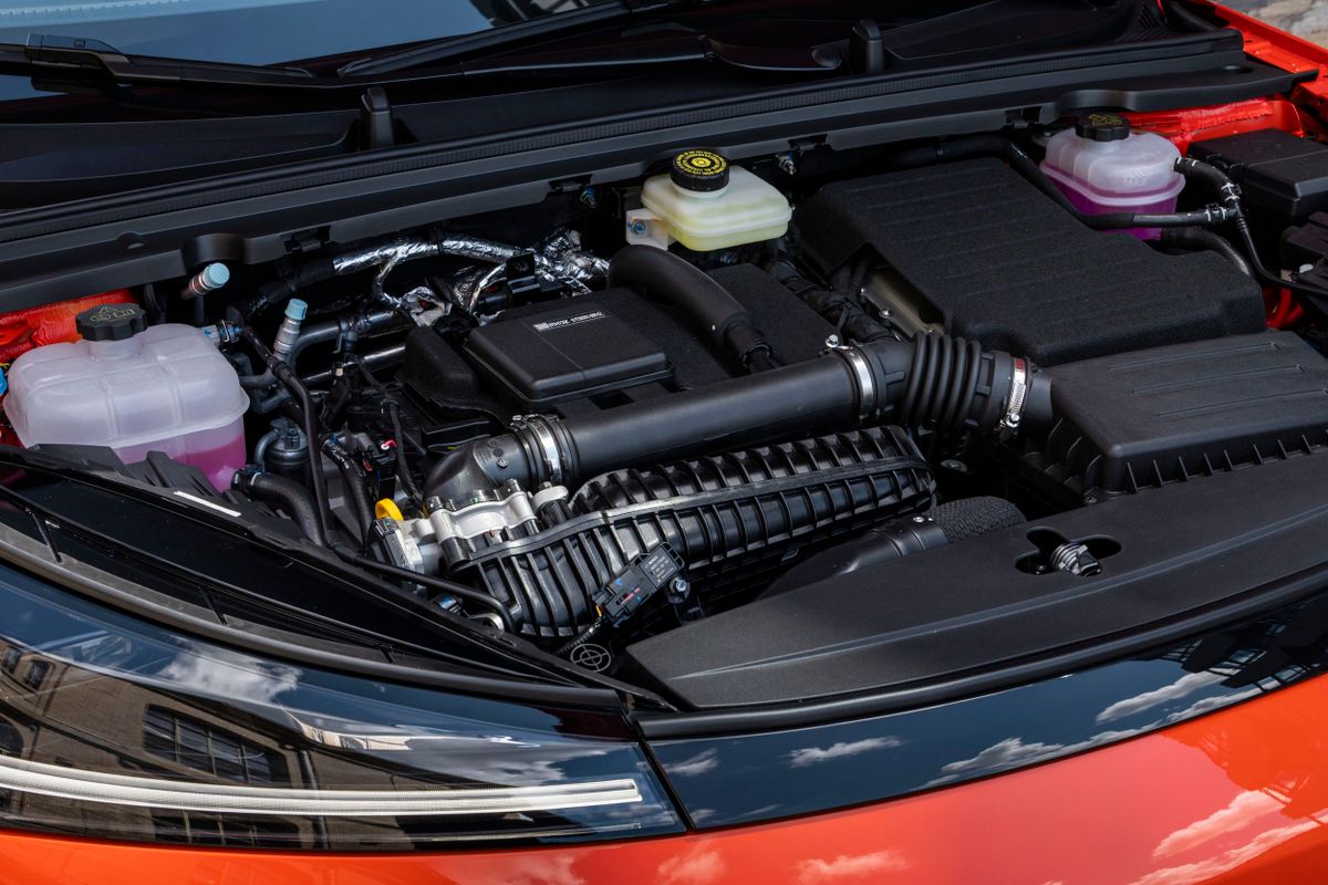 BYD Dolphin. Двигатель.