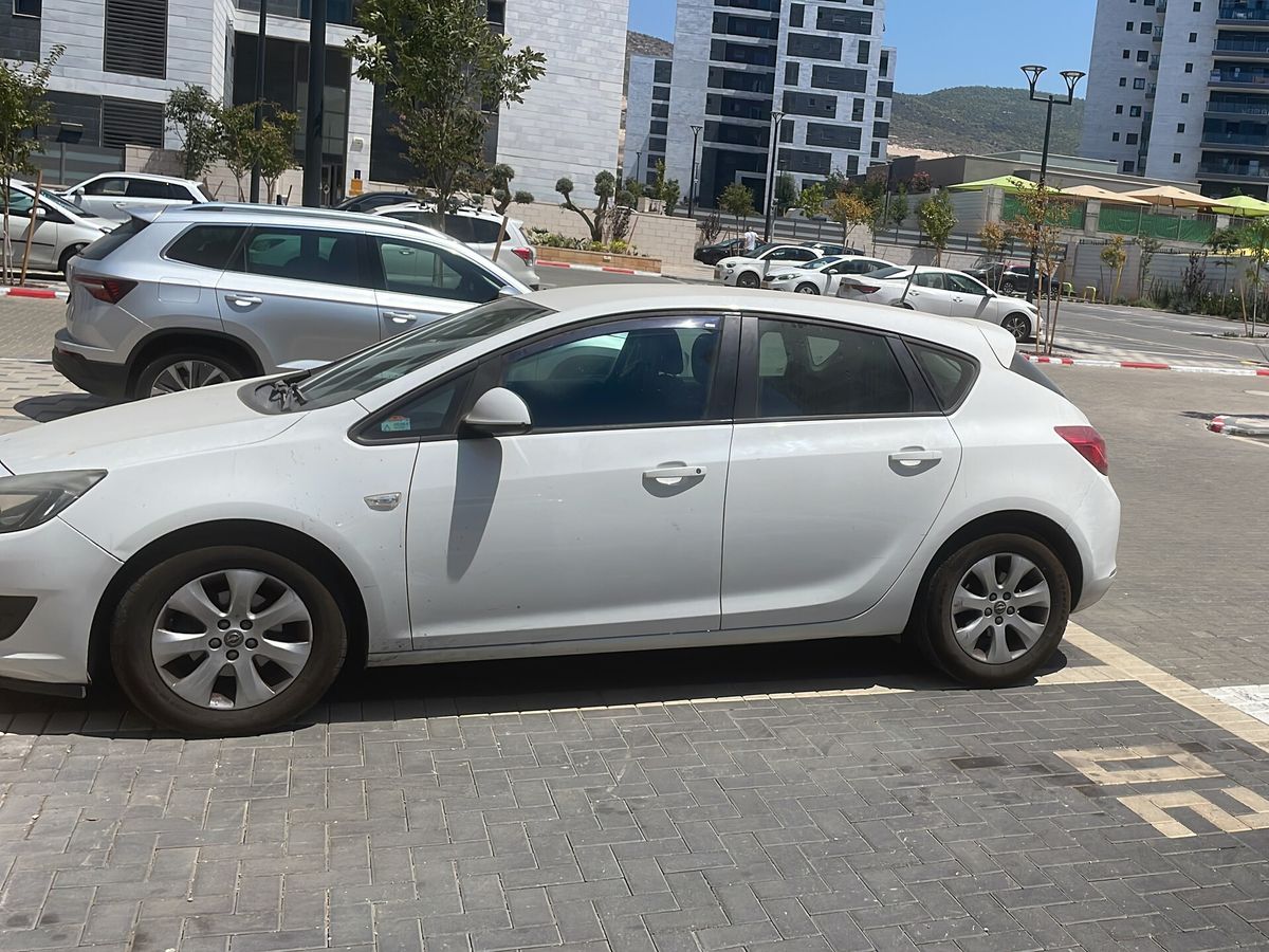 Opel Astra 2ème main, 2016, main privée