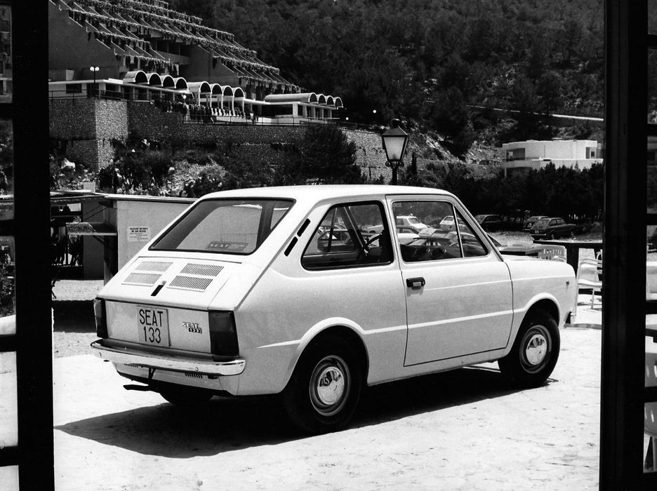 SEAT 133 1974. Carrosserie, extérieur. Mini 3-portes, 1 génération