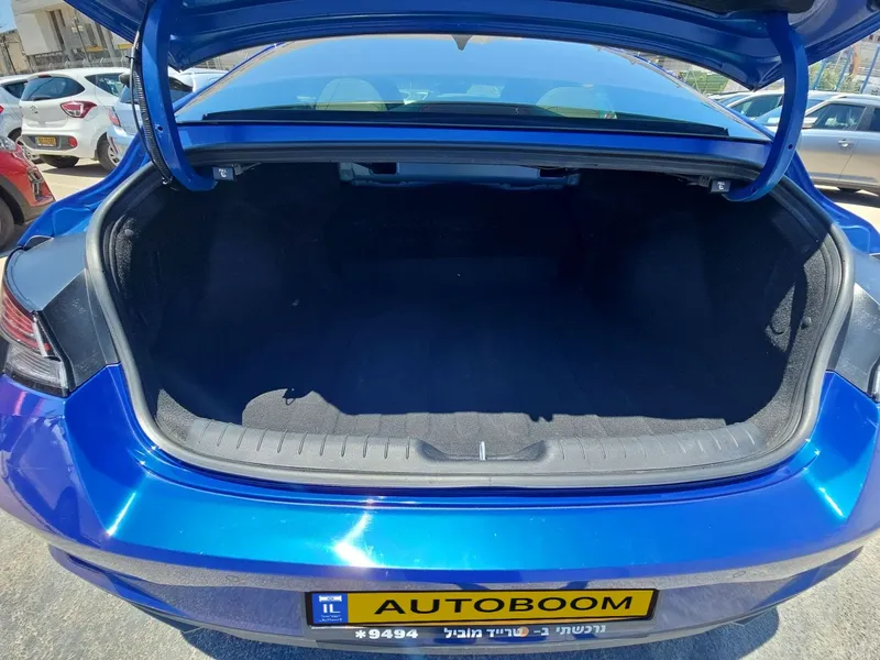 Hyundai Elantra 2ème main, 2022, main privée