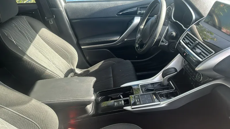 Mitsubishi Eclipse Cross 2nd hand, 2019, private