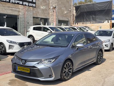 Toyota Corolla, 2022, фото