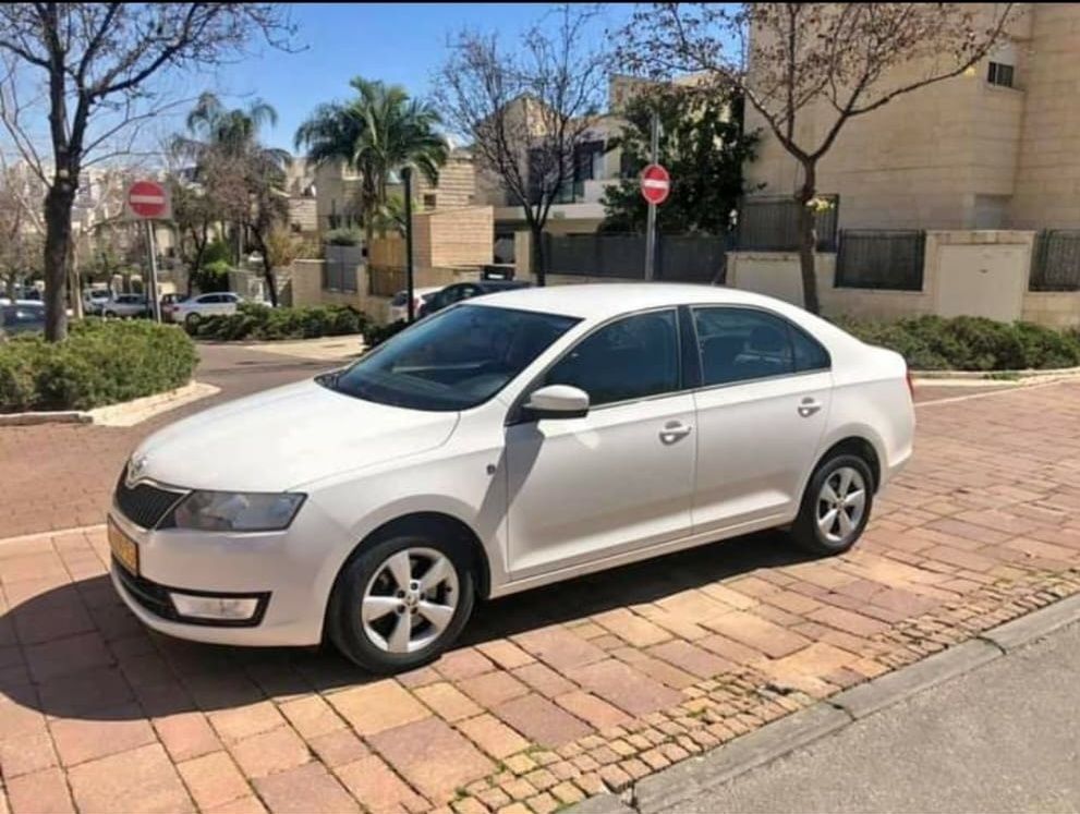 Skoda Rapid 2nd hand, 2015, private