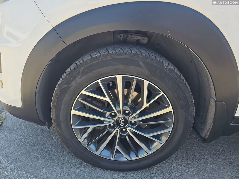 Hyundai Tucson 2nd hand, 2020, private