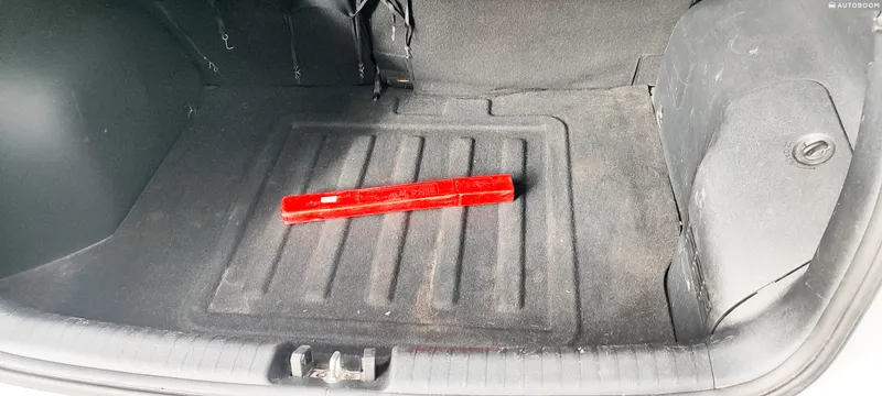 Kia Niro 2nd hand, 2017, private