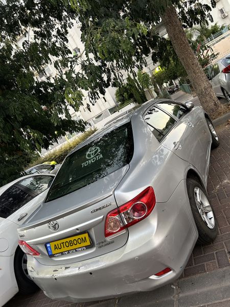 Toyota Corolla 2nd hand, 2012, private hand
