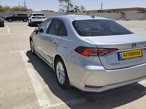 Toyota Corolla, 2022, photo