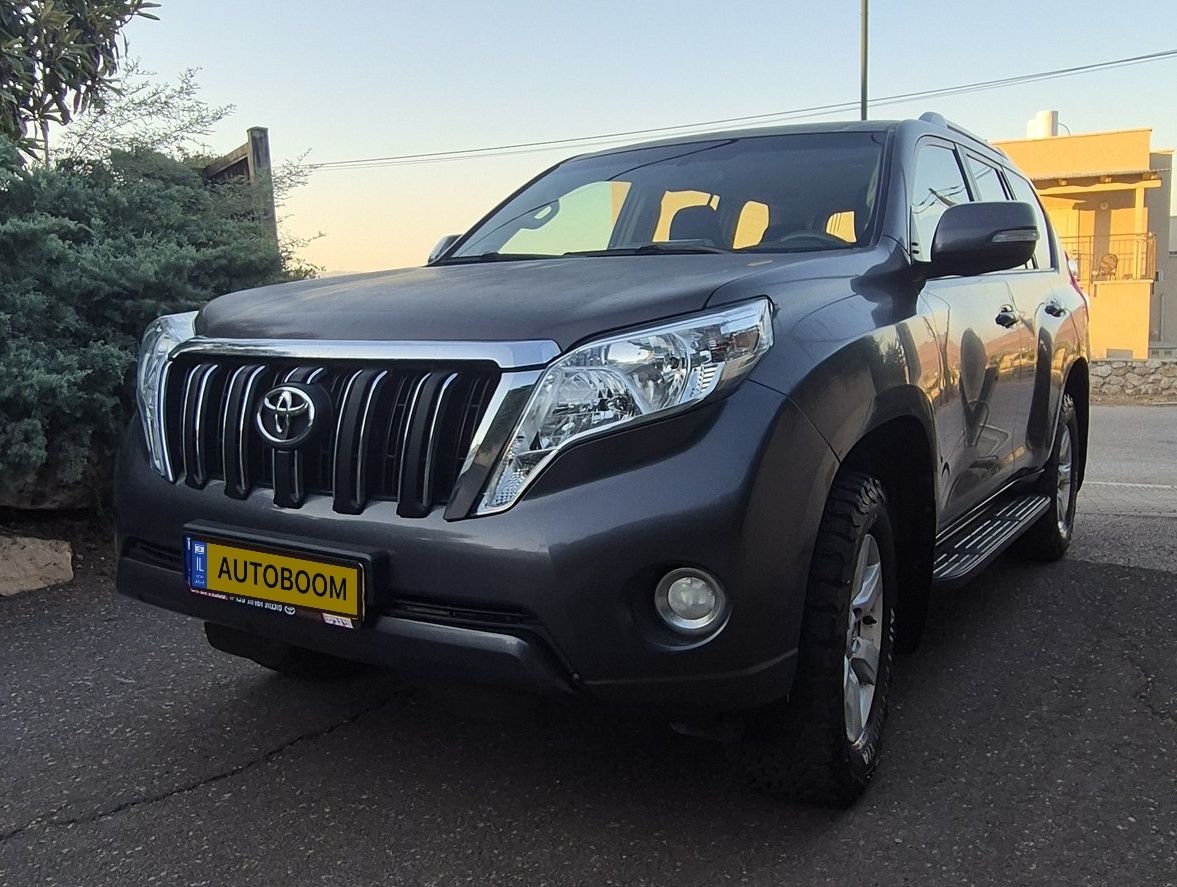 Toyota Land Cruiser 2nd hand, 2014, private hand