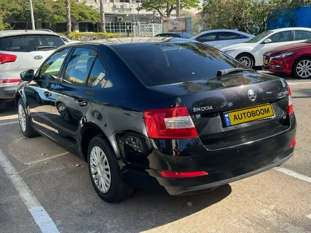 Škoda Octavia 2ème main, 2016