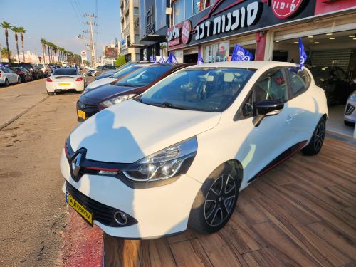 Renault Clio 2nd hand, 2016, private hand