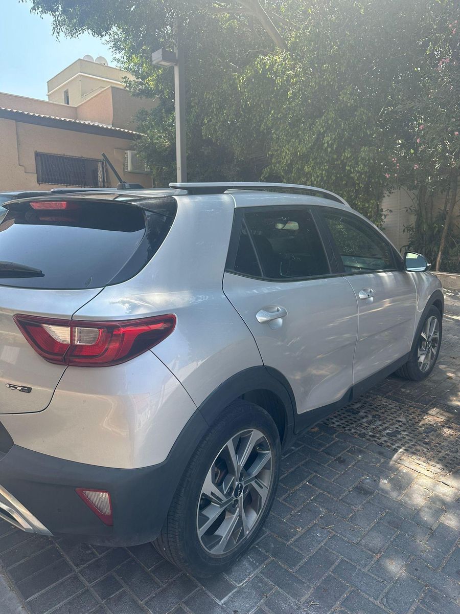 Kia Stonic 2ème main, 2022, main privée