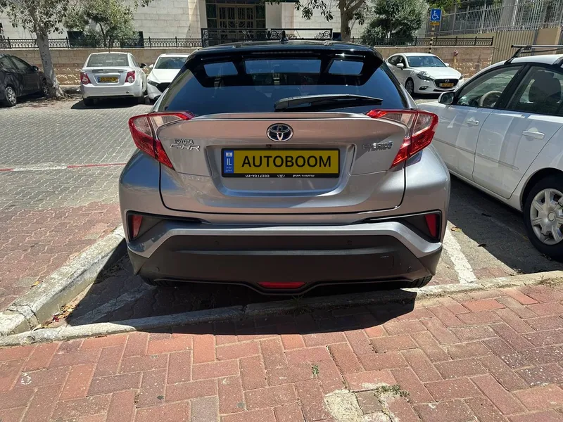 טויוטה C-HR יד 2 רכב, 2017, פרטי