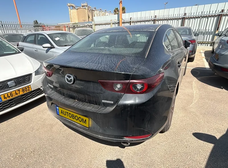Mazda 3 2nd hand, 2022