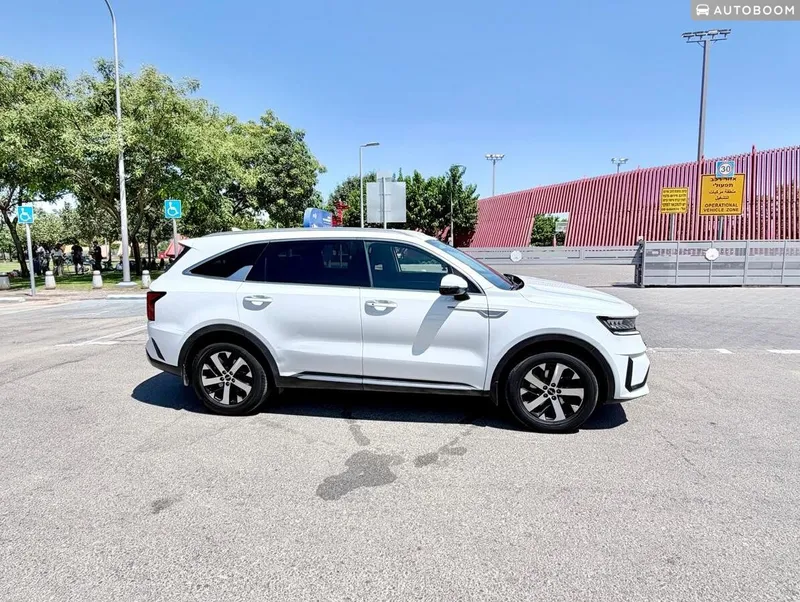 Kia Sorento 2nd hand, 2023