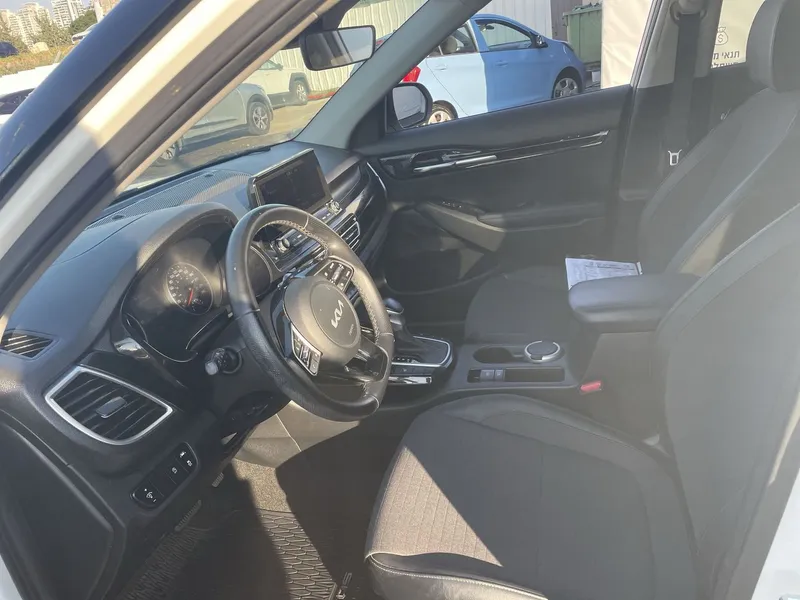Kia Seltos 2nd hand, 2022, private hand