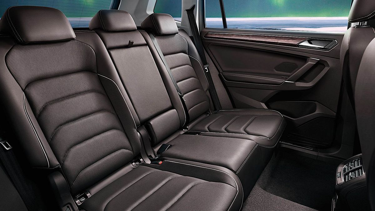 Volkswagen Tiguan 2016. Rear seats. SUV 5-doors, 2 generation