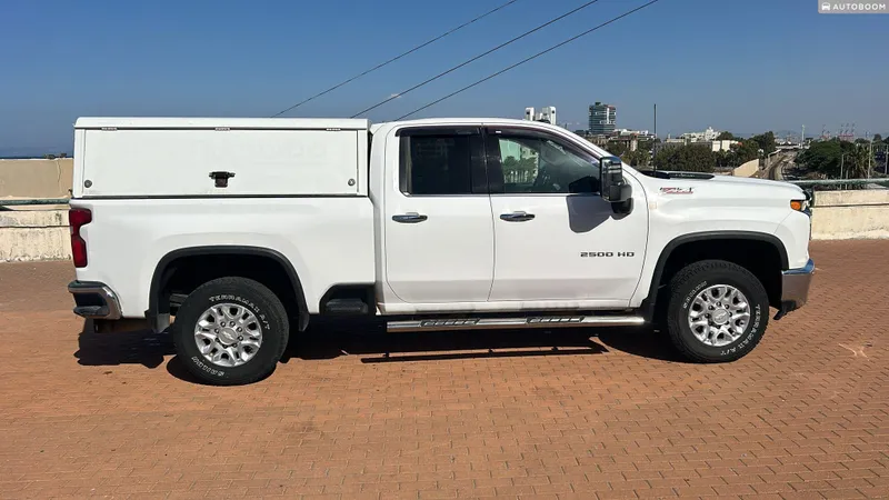 Chevrolet Silverado с пробегом, 2020
