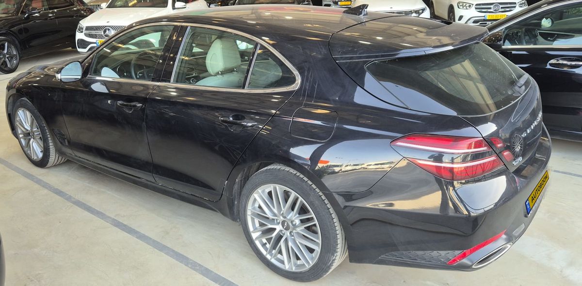 Genesis G70 2nd hand, 2024